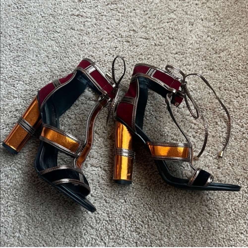 Catherine Malandrino Velvet Heels Sz 8